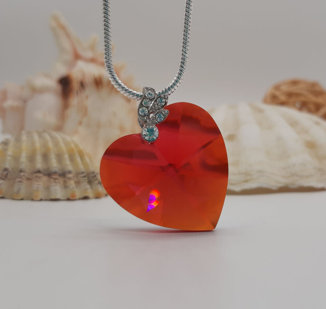 Collana in argento 925 con ciondolo a cuore rosso 